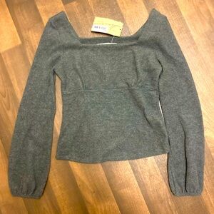 NWT Gray Vintage Havana Square-Neck Sweater, Size Medium